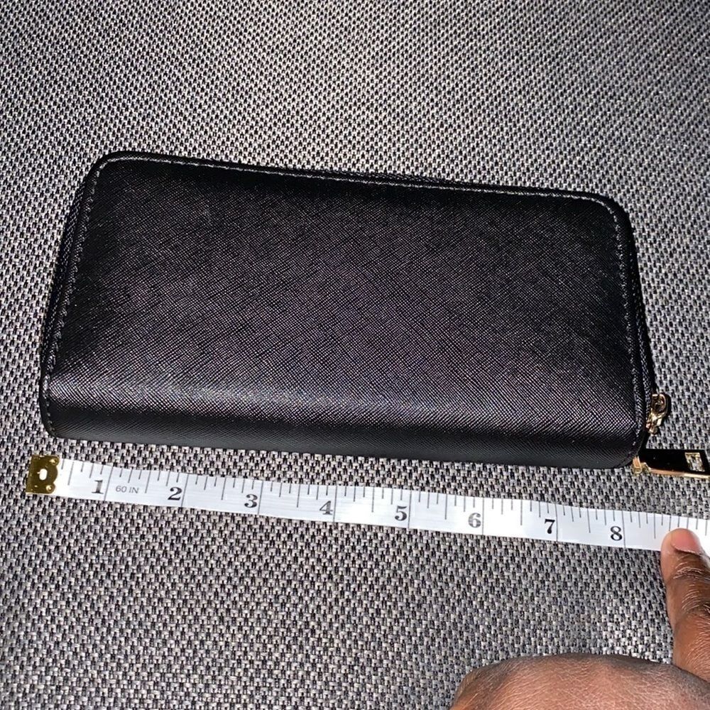 Wallet    - Picture 4 of 7
